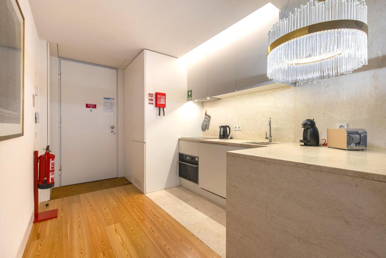 Cozy Downtown Studio By Lovelystay Lisboa Ngoại thất bức ảnh