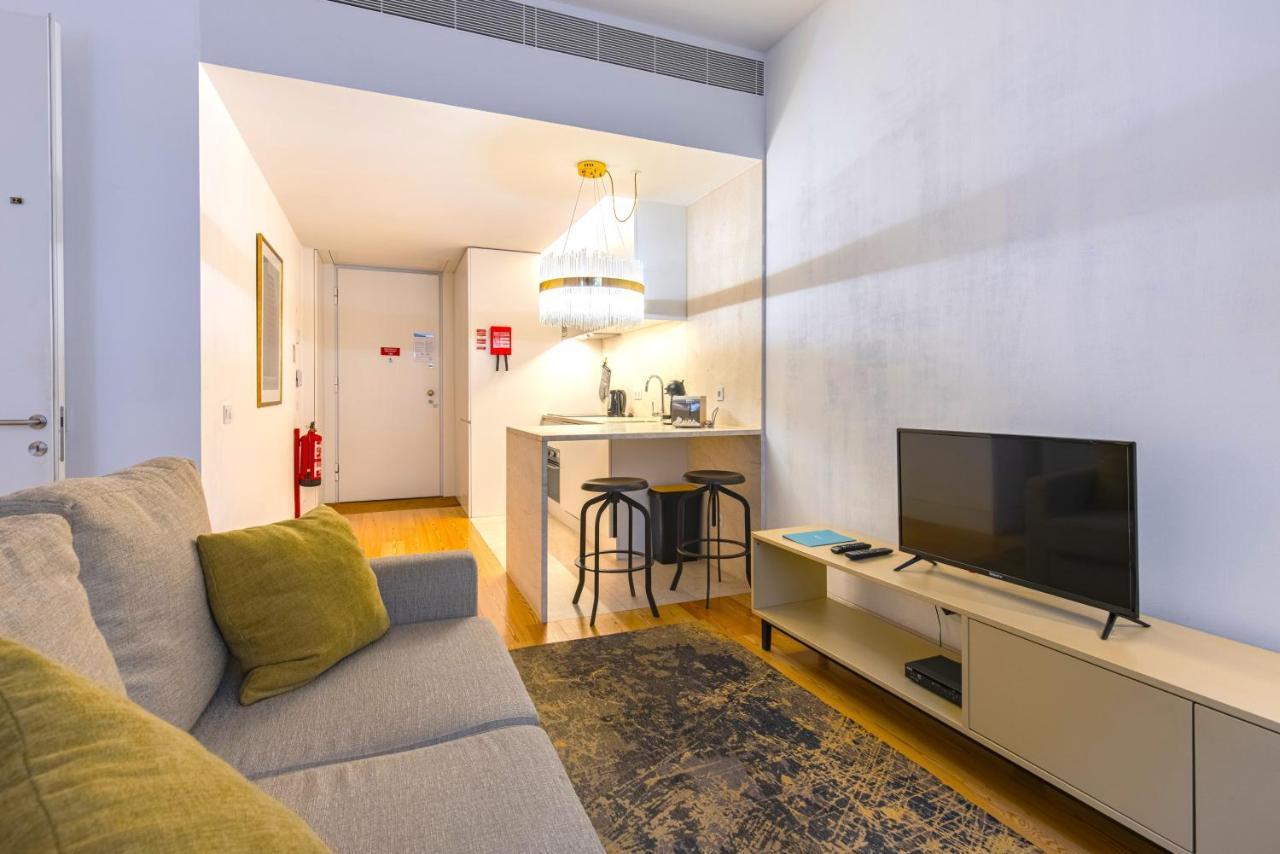 Cozy Downtown Studio By Lovelystay Lisboa Ngoại thất bức ảnh