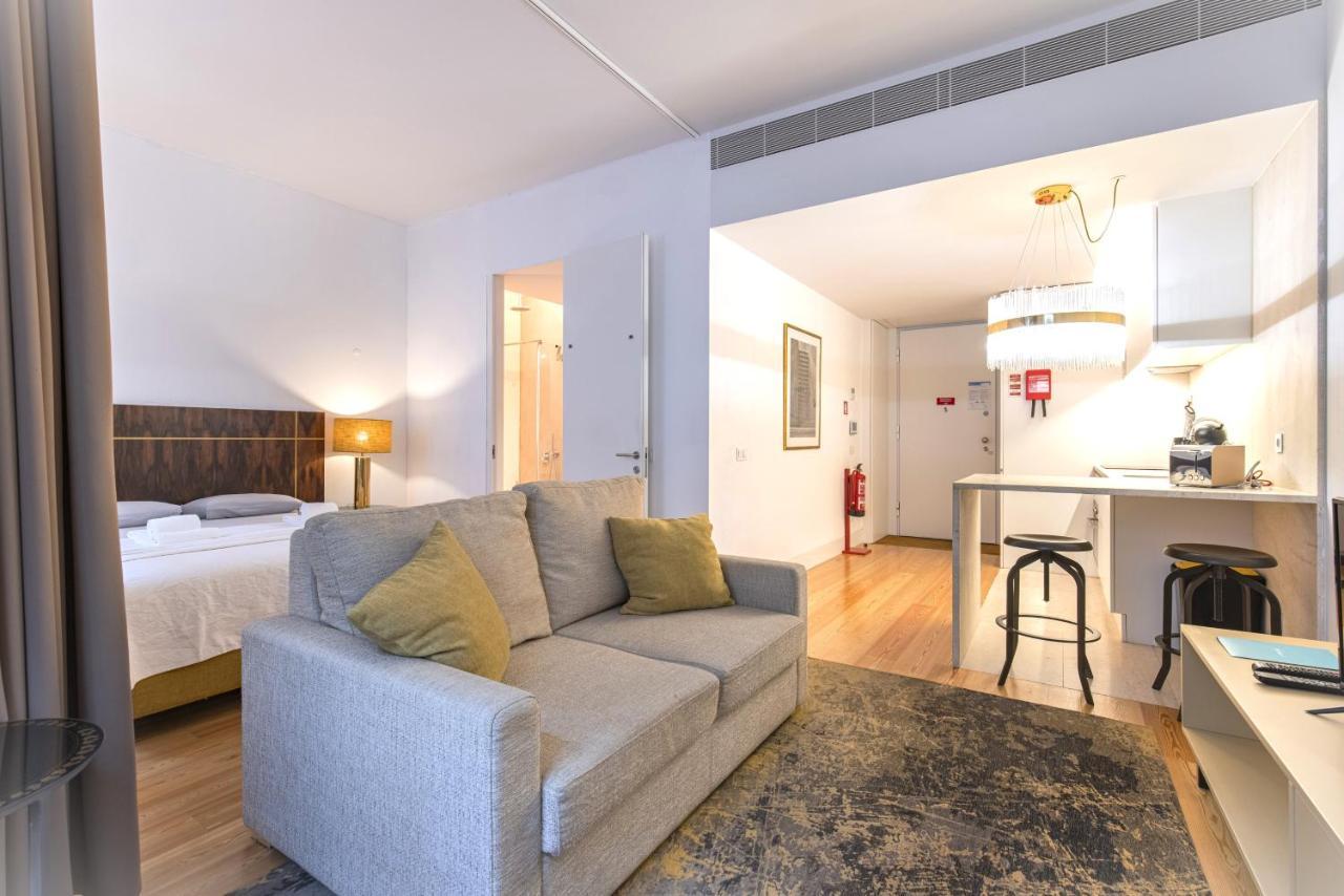 Cozy Downtown Studio By Lovelystay Lisboa Ngoại thất bức ảnh